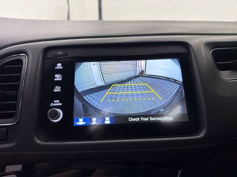 Used 2022 Honda HR-V EX image 29