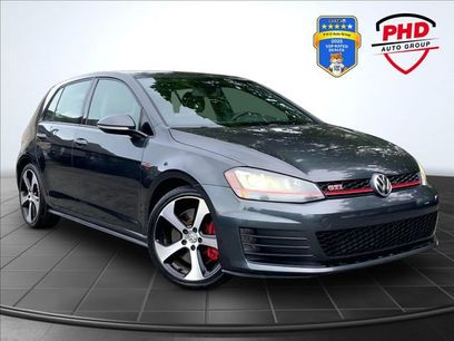 Used 2017 Volkswagen GTI SE