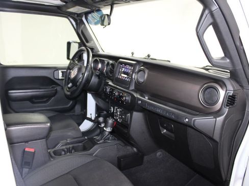 Used 2021 Jeep Wrangler Unlimited Sport AWD/4WD image 29