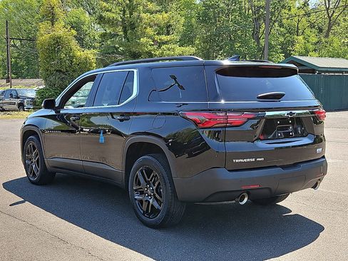 Used 2022 Chevrolet Traverse LT AWD/4WD image 4