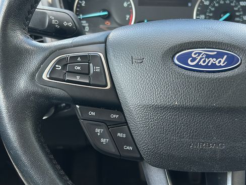 Used 2021 Ford EcoSport Titanium FWD image 23