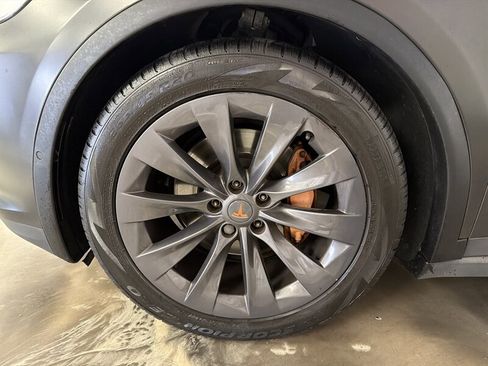 Used 2018 Tesla Model X 75D AWD/4WD image 6