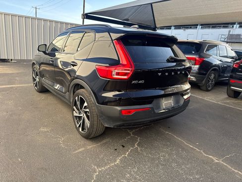 Used 2021 Volvo XC40 T5 R-Design w/ Advanced Package AWD/4WD image 7