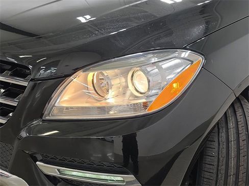 Used 2012 Mercedes-Benz ML 350 4MATIC image 31