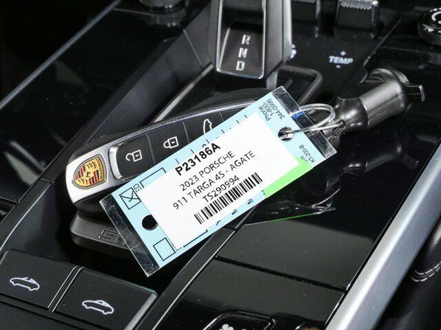 Used 2023 Porsche 911 Targa 4S AWD/4WD image 39