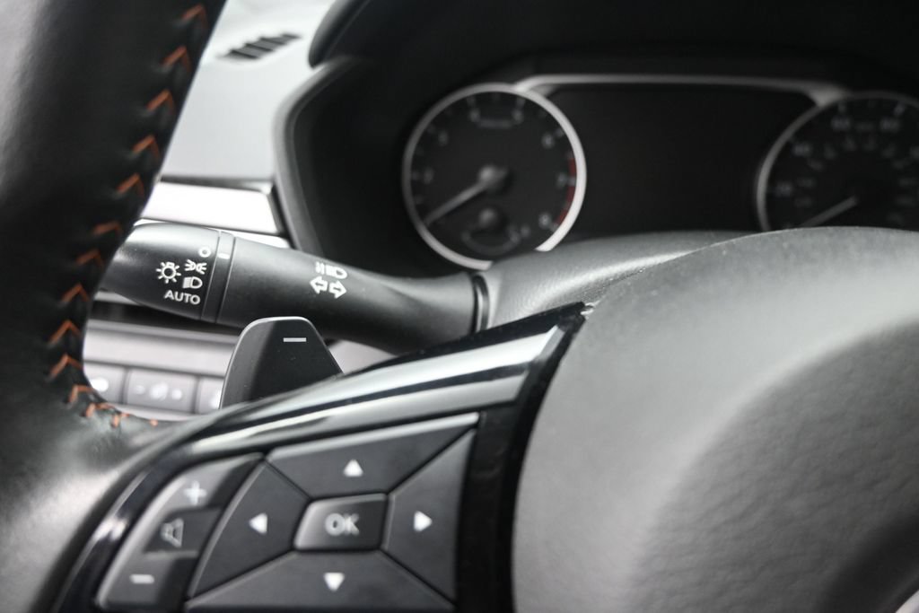 Used 2024 Nissan Altima 2.5 SR w/ SR Premium Package AWD/4WD image 19