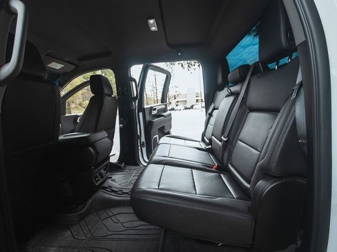 Used 2024 Chevrolet Silverado 2500 LTZ image 29