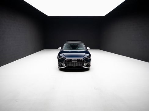 Used 2024 Audi S8 image 86