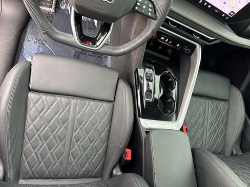Used 2025 Audi SQ5 Premium Plus image 15
