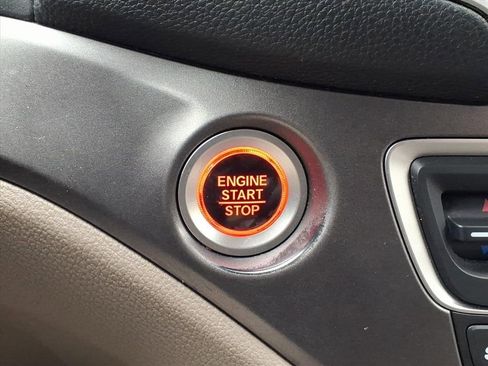 Used 2022 Honda Pilot Special Edition image 27