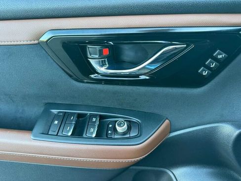 Certified 2025 Subaru Forester Touring image 11