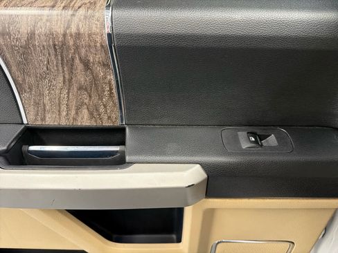 Used 2017 Ford F250 Lariat w/ Lariat Ultimate Package image 24