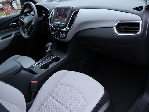 Used 2024 Chevrolet Equinox LS image 12