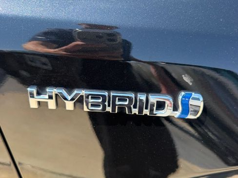Used 2016 Toyota RAV4 XLE AWD/4WD image 29