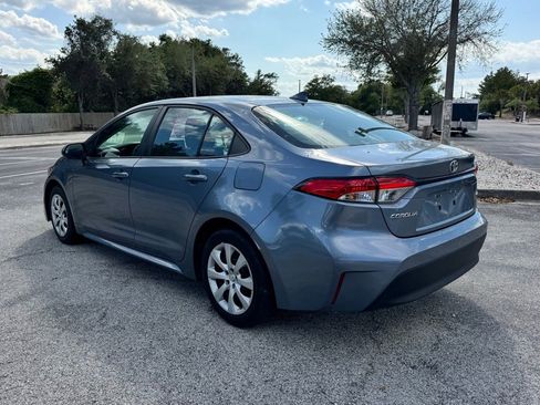 Used 2024 Toyota Corolla LE FWD image 4