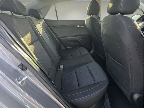 Used 2023 Kia Rio S image 19