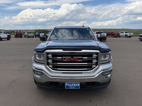 Used 2017 GMC Sierra 1500 SLT w/ SLT Premium Package AWD/4WD image 5