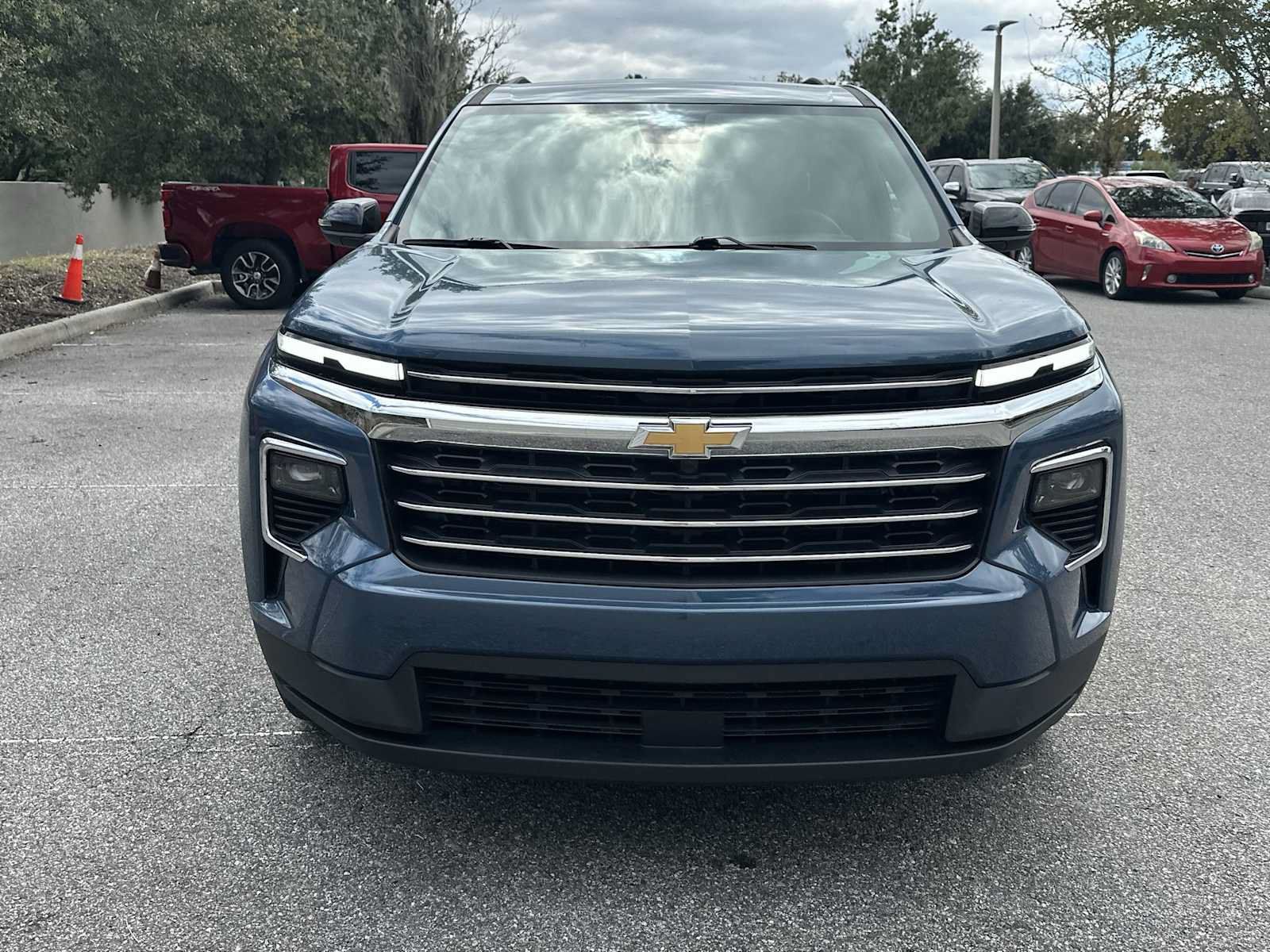 Certified 2025 Chevrolet Traverse LT FWD image 9