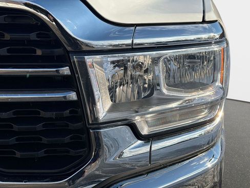 Used 2023 RAM 2500 Big Horn w/ Level 1 Equipment Group image 10