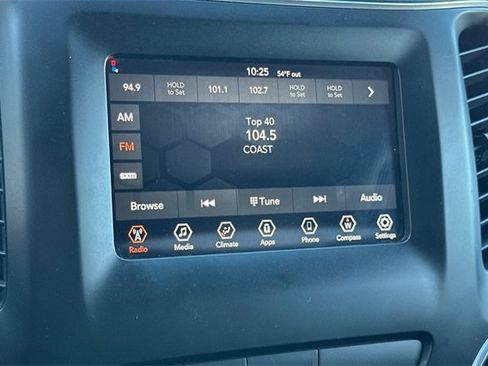 Used 2020 Jeep Cherokee Latitude Plus image 21