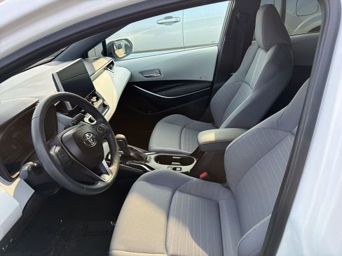 Used 2025 Toyota Corolla FX w/ Convenience Package FWD image 2