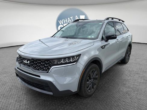 Certified 2023 Kia Sorento S w/ Panoramic Sunroof Package image 8