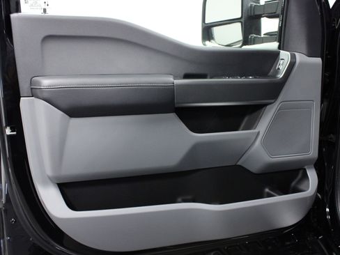 New 2026 Ford F250 XLT image 11