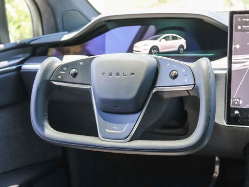 Used 2022 Tesla Model X Plaid AWD/4WD image 14