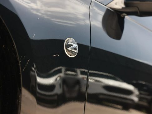 Used 2014 Nissan 370Z Coupe RWD image 26