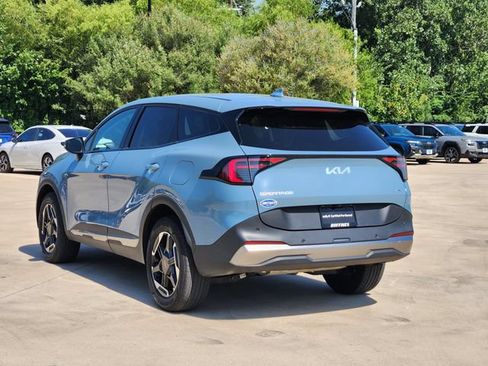 Certified 2026 Kia Sportage S AWD/4WD image 5