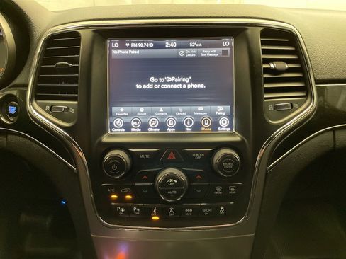 Used 2018 Jeep Grand Cherokee Trailhawk image 16