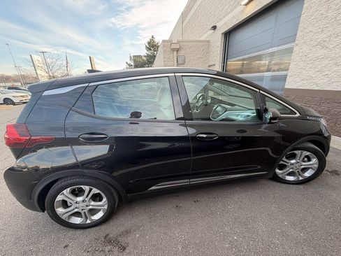 Used 2020 Chevrolet Bolt LT image 6