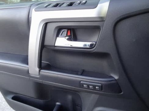 Used 2018 Toyota 4Runner Limited image 16