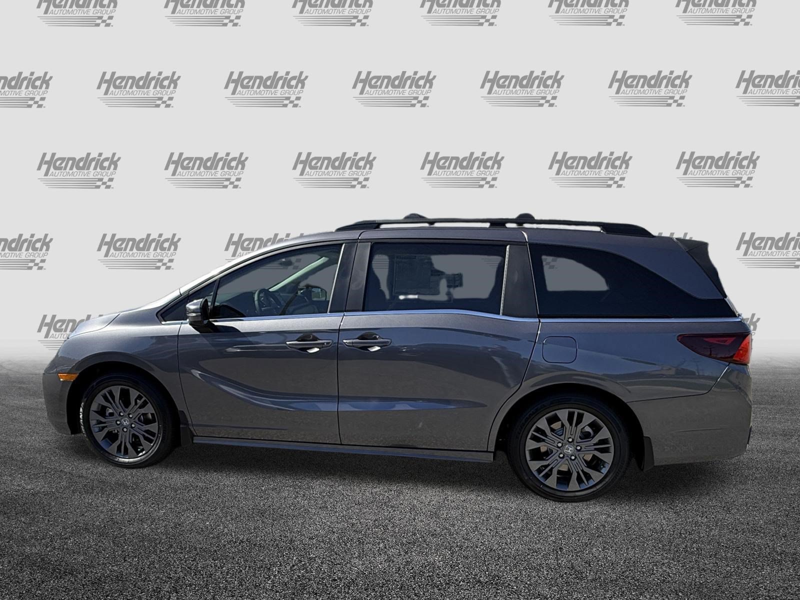 New 2027 Honda Odyssey Touring image 13
