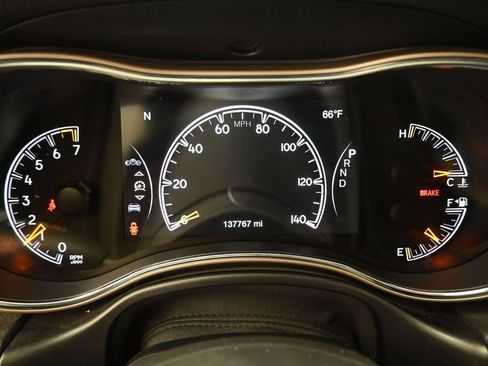 Used 2016 Jeep Grand Cherokee Limited image 12