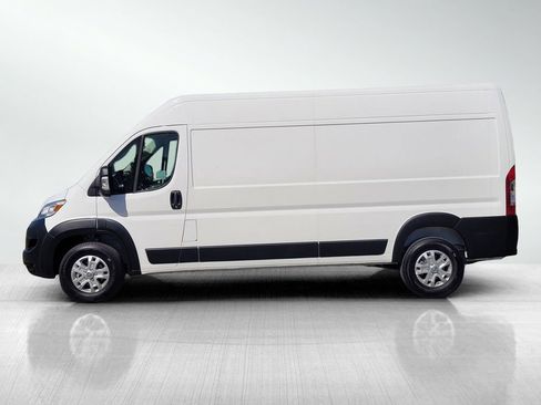 Used 2025 RAM ProMaster 3500 w/ Quick Order Package 22H SLT+ FWD image 7