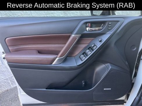 Used 2017 Subaru Forester 2.5i Touring image 12