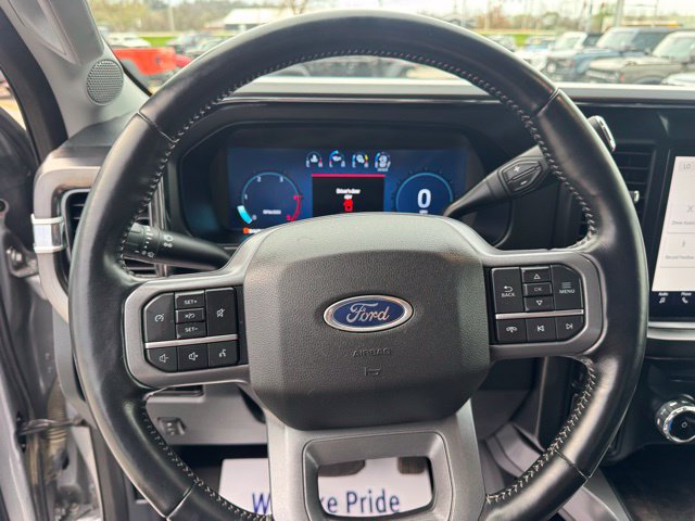 Used 2023 Ford F350 Lariat w/ Chrome Package AWD/4WD image 11