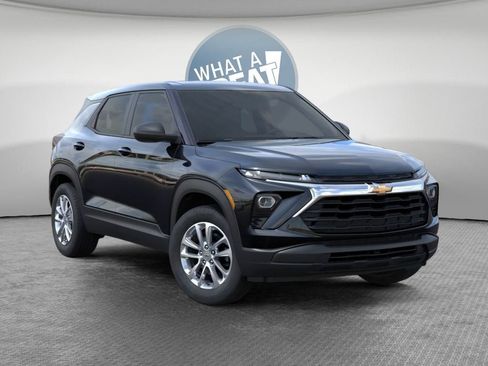 New 2026 Chevrolet TrailBlazer LS FWD image 1
