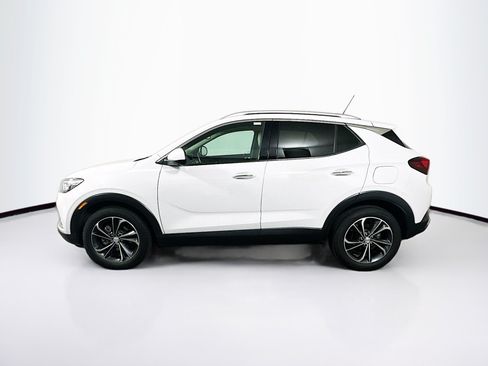 Used 2022 Buick Encore GX Essence w/ Advanced Technology Package FWD image 4