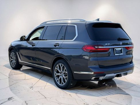 Used 2021 BMW X7 xDrive40i w/ Premium Package AWD/4WD image 3