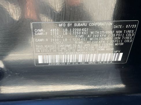 Used 2024 Subaru Outback Premium AWD/4WD image 32