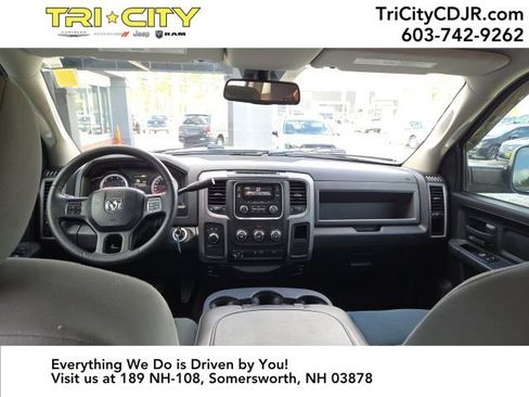 Used 2014 RAM 2500 Tradesman w/ Chrome Appearance Group image 24