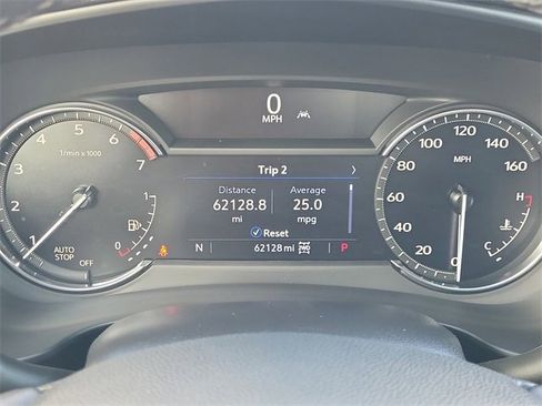 Used 2023 Cadillac XT4 Premium Luxury image 19