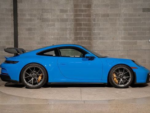 Used 2022 Porsche 911 GT3 RWD image 2