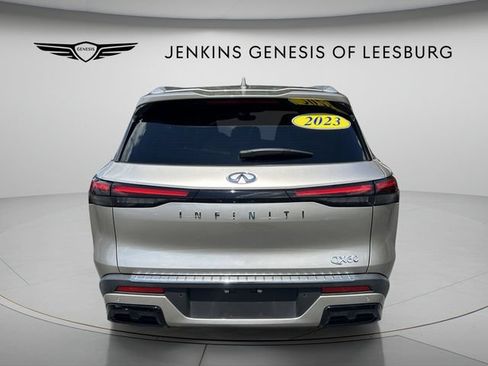 Used 2023 INFINITI QX60 Luxe w/ Cargo Package FWD image 6