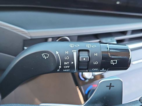 Used 2025 Hyundai Santa Fe SEL image 25