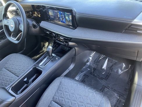 New 2026 Nissan Kicks SV FWD image 10