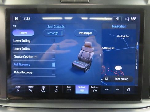 Used 2025 Ford F250 Platinum image 25