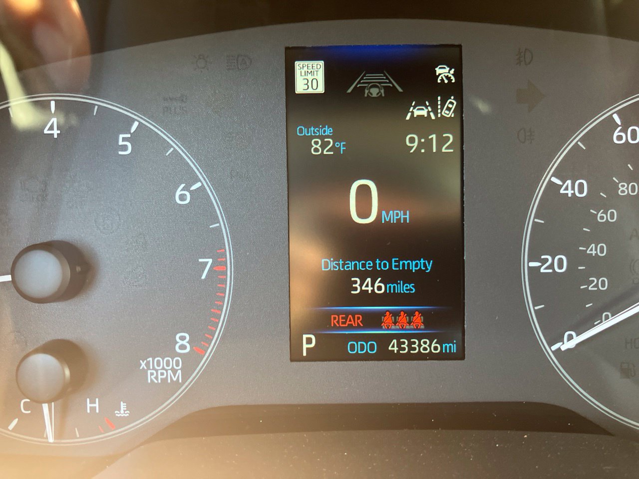 Used 2025 Toyota Corolla LE FWD image 10